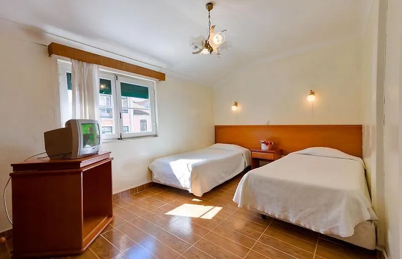 فندق Modelo Lisboa 2*,